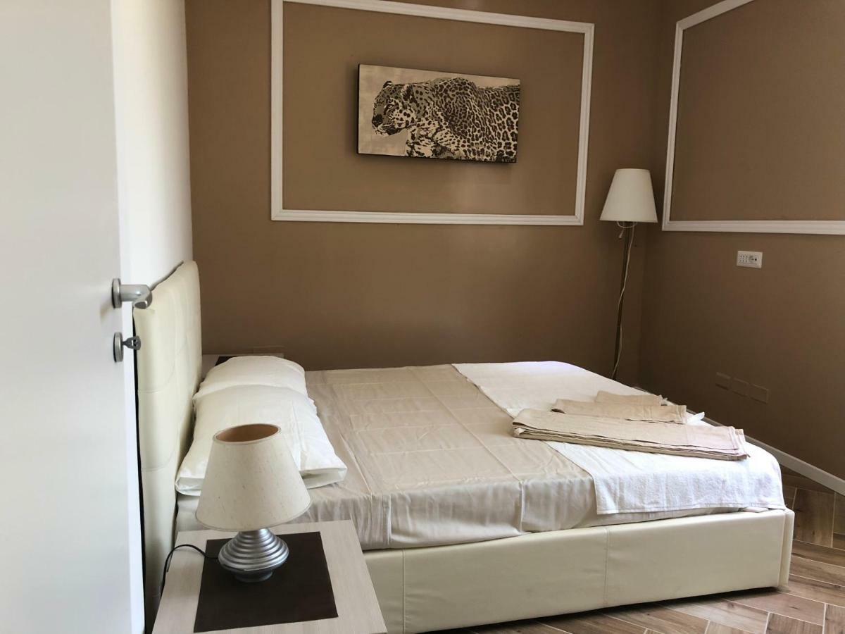 Camaldoli House Apartment Milano Exterior foto